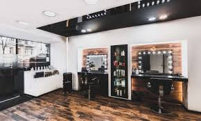 Помещение салона красоты в Шевченковском районе